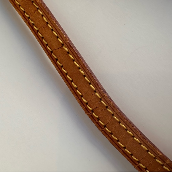 LOUIS VUITTON 
Damier Azur Eva Clutch - Picture 10 of 11